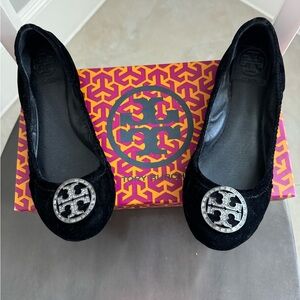 Tory Burch Size 6.5 Black Velvet Flats